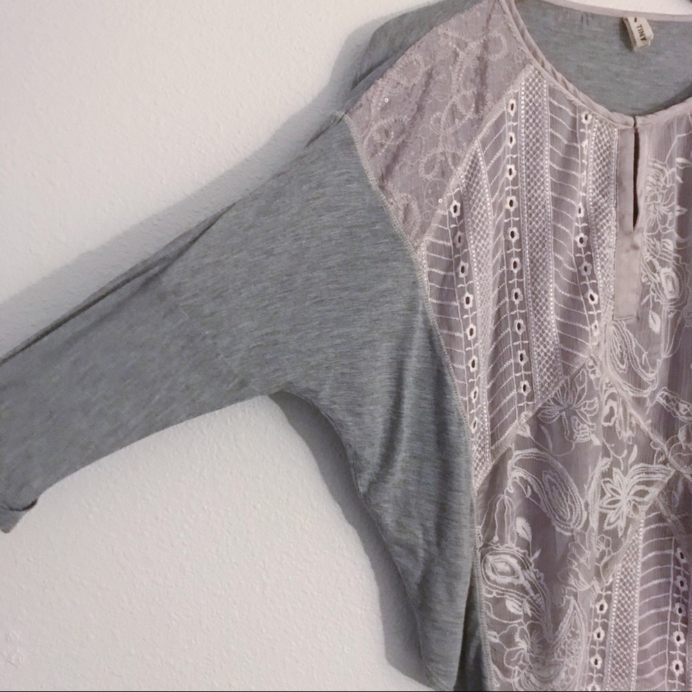 Anthropologie Tiny lace sequin dolman sleeve top - Picture 4 of 7
